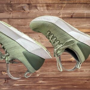 Women’s All Birds Tree Flyer Sneakers in Forage Green Sustainable Running Sz 10